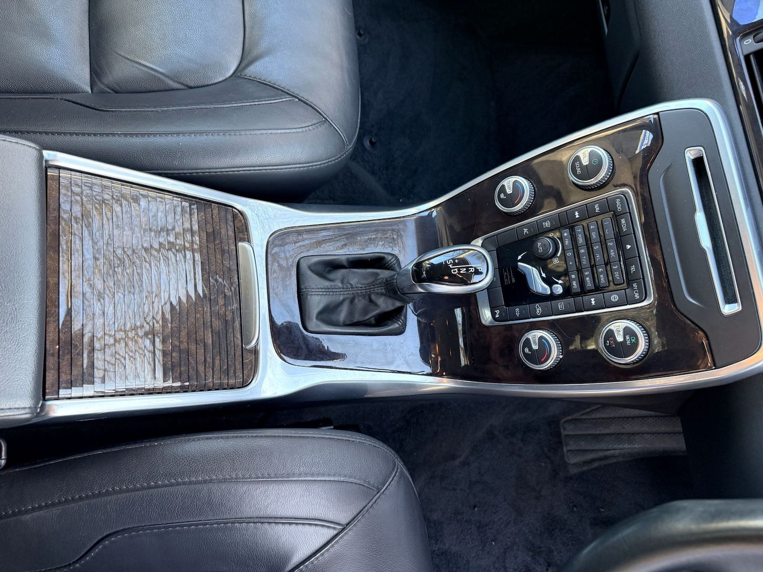 Used Volvo S80 2014 for sale - 77360690: Photo 18