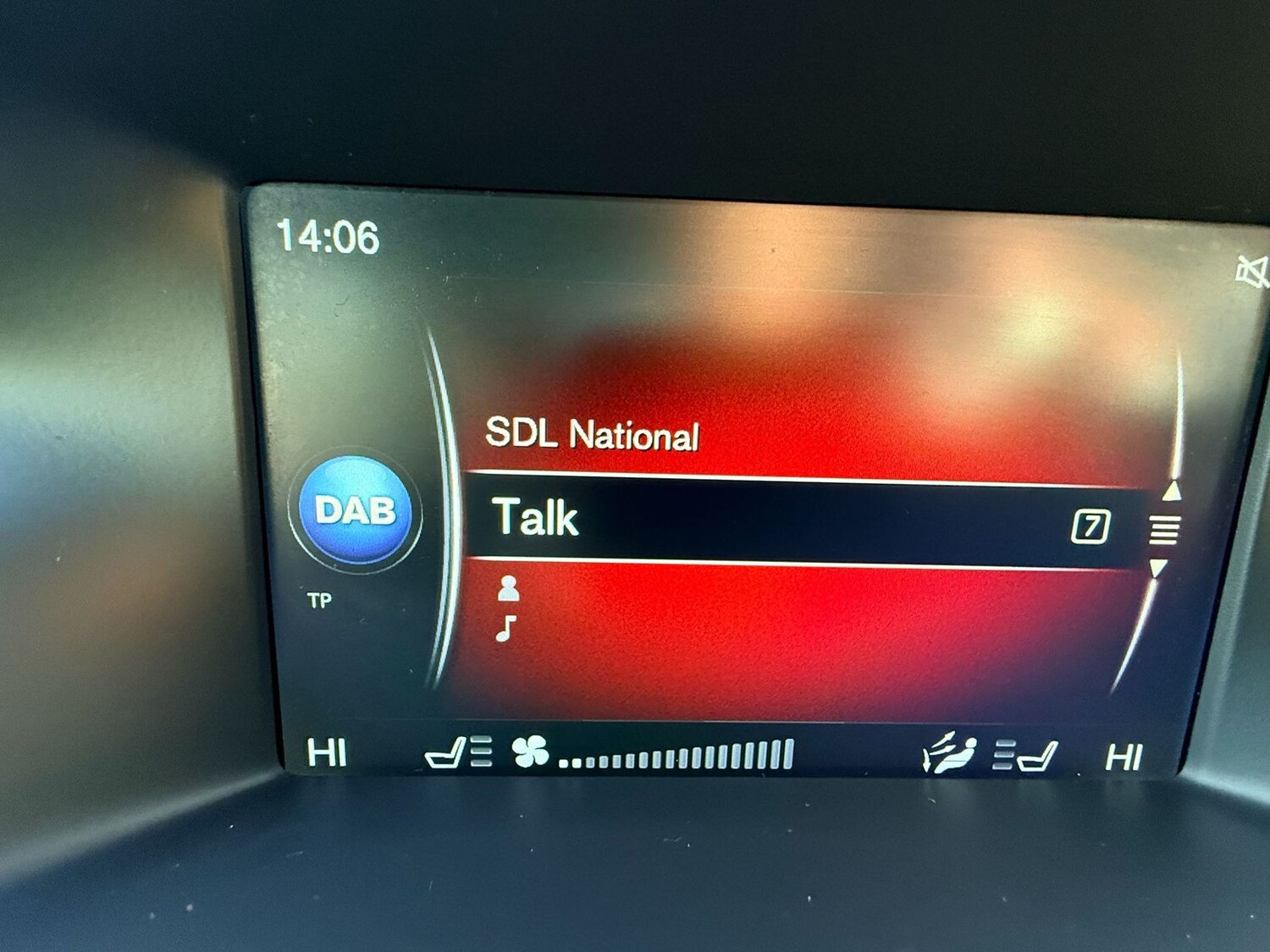 Used Volvo S80 2014 for sale - 77360690: Photo 23