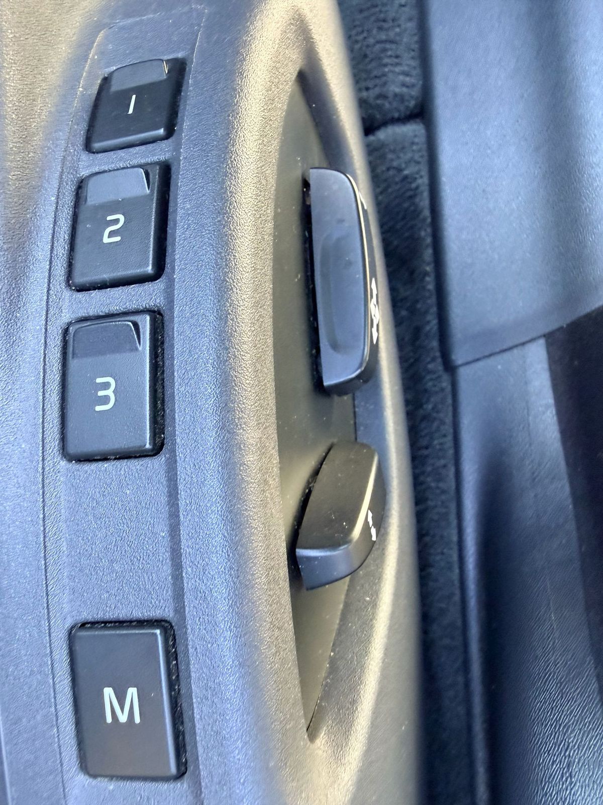 Used Volvo S80 2014 for sale - 77360690: Photo 25