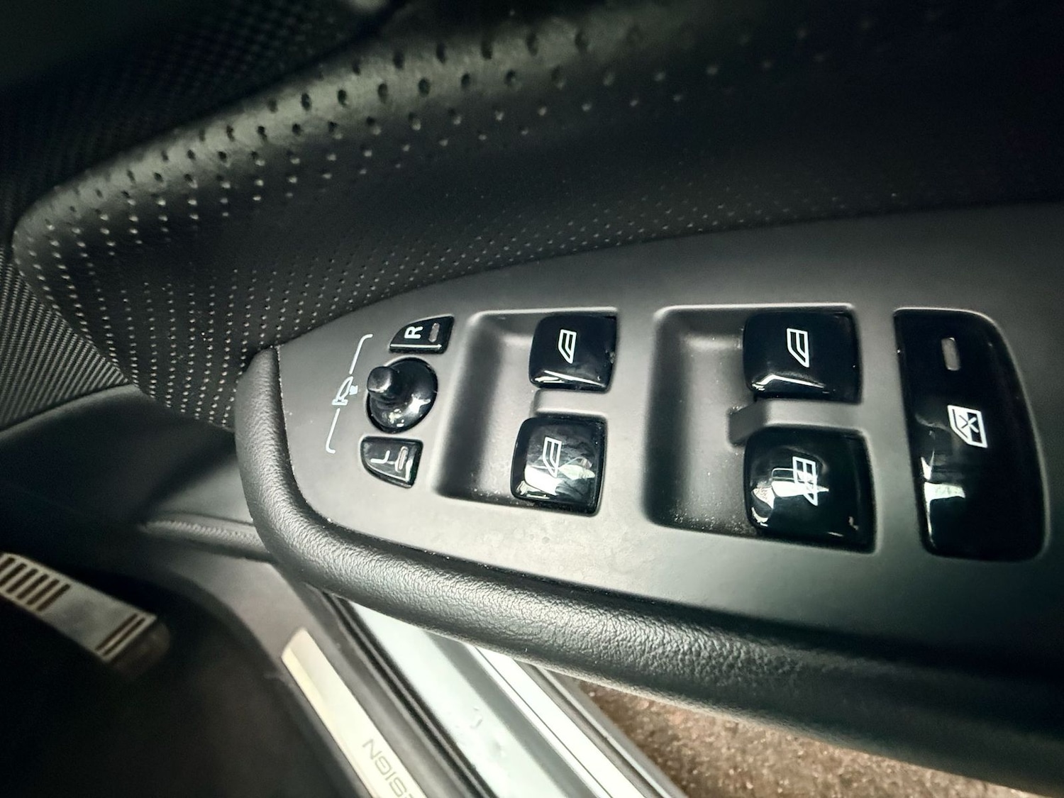 Used Volvo XC90 2015 for sale - 77333294: Photo 29