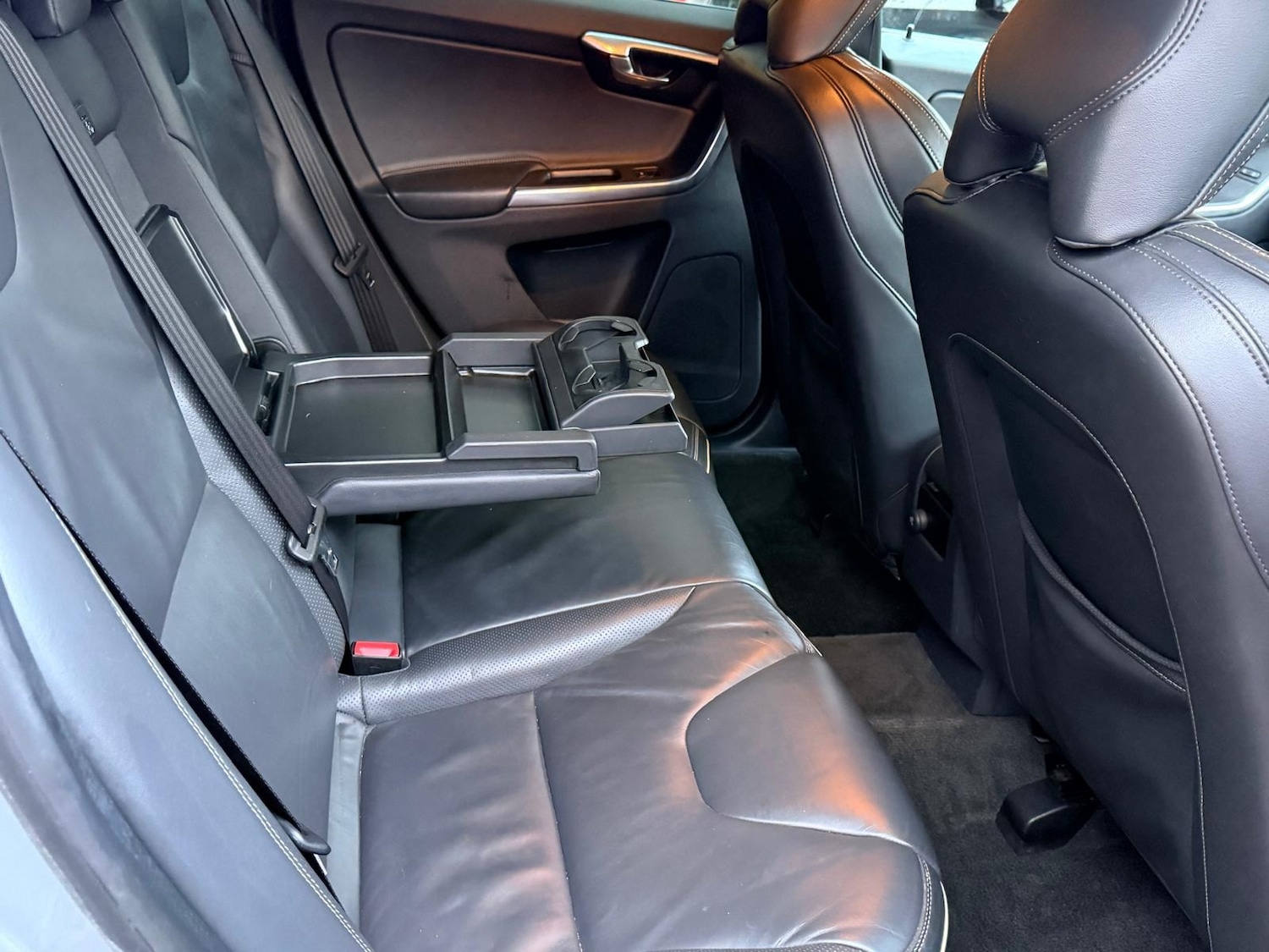 Used Volvo XC60 2016 for sale - 77159429: Photo 11