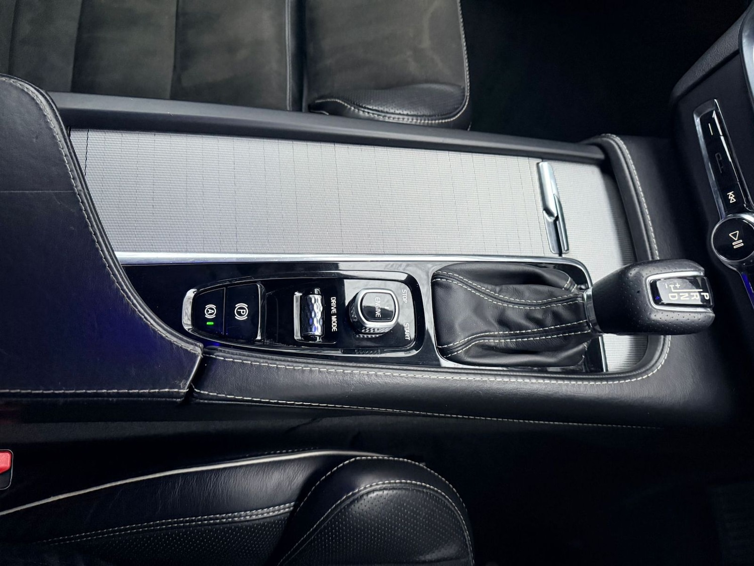 Used Volvo V90 2017 for sale - 77373159: Photo 17