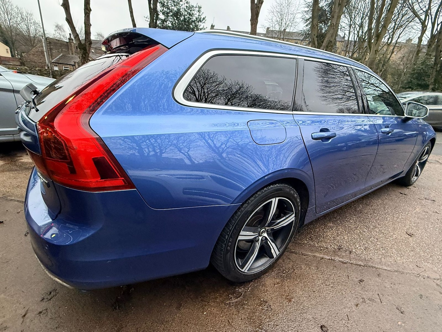 Used Volvo V90 2017 for sale - 77373159: Photo 7