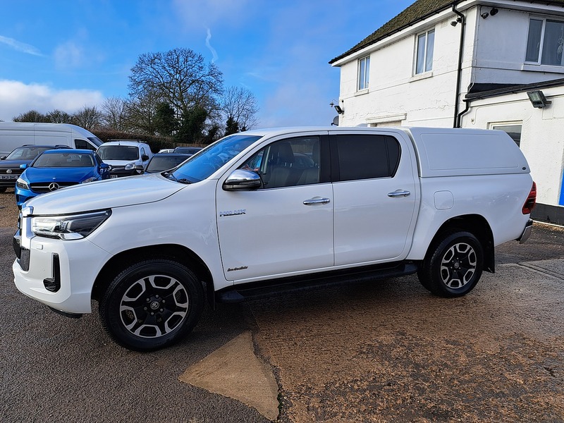 Used Toyota Hilux 2022 for sale - 77227862: Photo 26