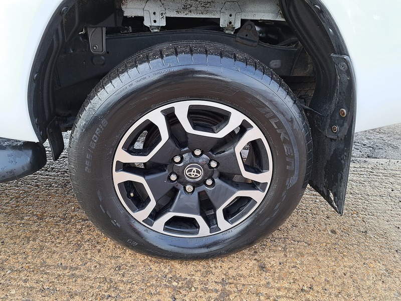 Used Toyota Hilux 2022 for sale - 77227862: Photo 27