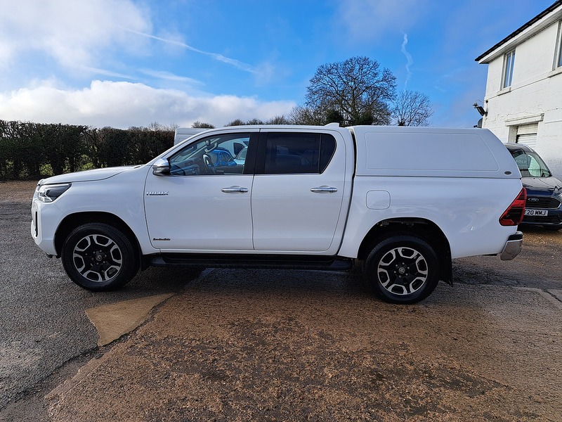 Used Toyota Hilux 2022 for sale - 77227862: Photo 28