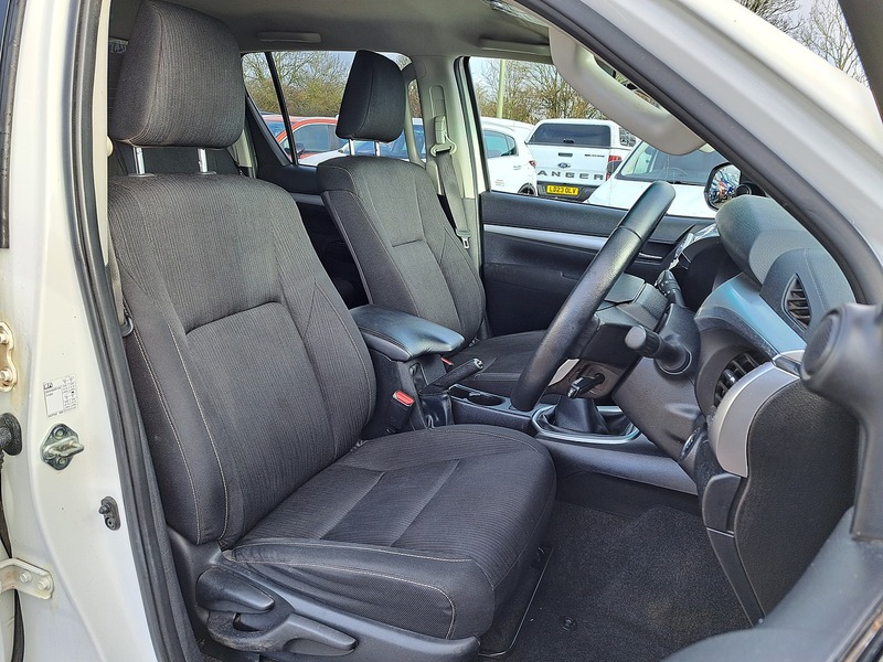 Used Toyota Hilux 2022 for sale - 77227862: Photo 9