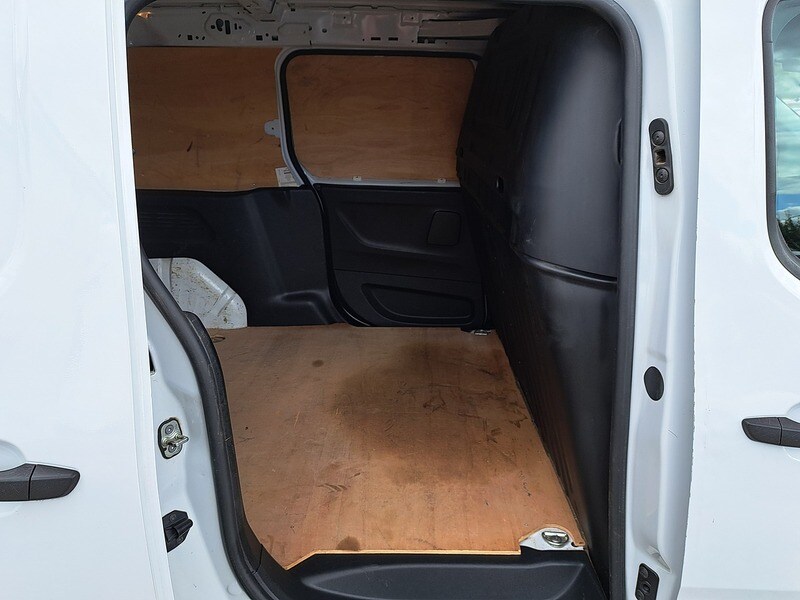 Used Vauxhall Combo 2023 for sale - 77231259: Photo 15