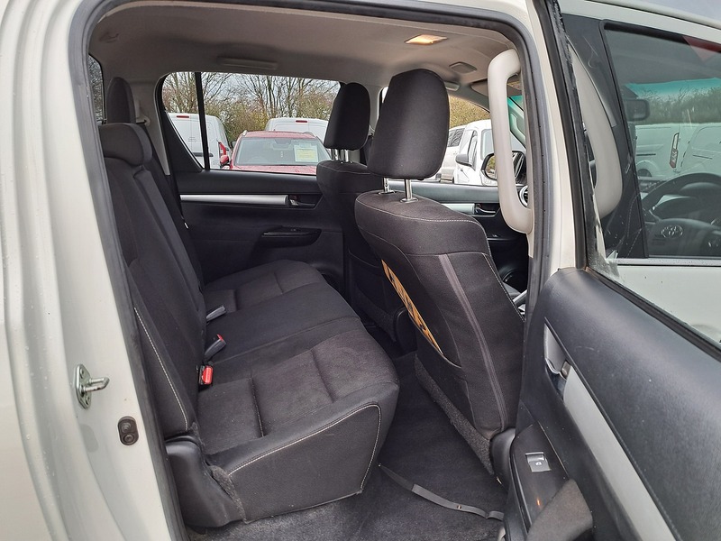 Used Toyota Hilux 2022 for sale - 77231293: Photo 11