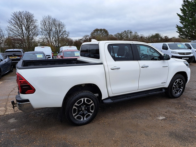 Used Toyota Hilux 2022 for sale - 77231293: Photo 8