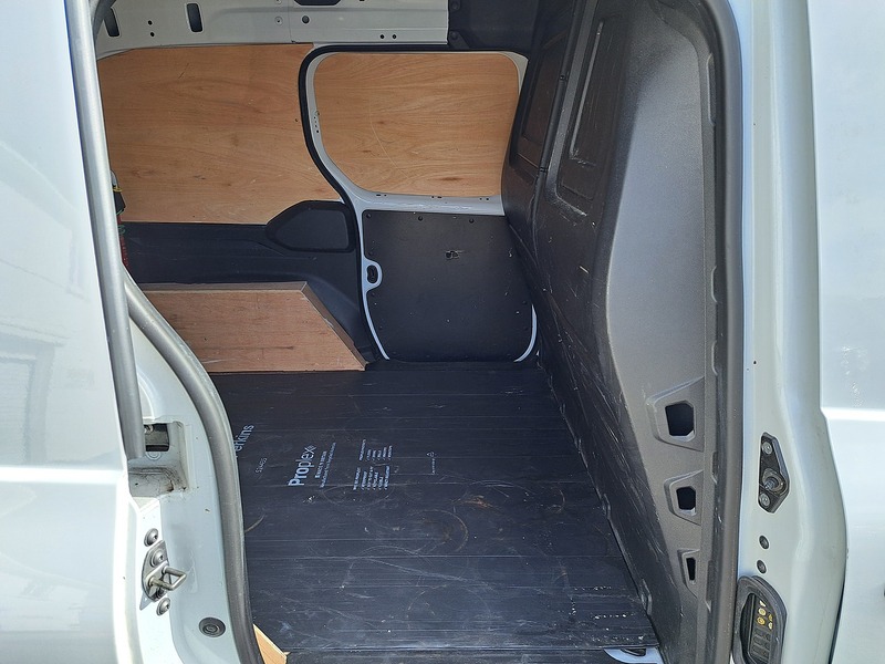 Used Renault Kangoo 2024 for sale - 77974477: Photo 11