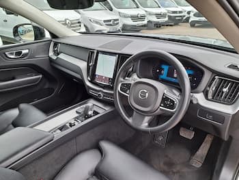Used Volvo XC60 2023 for sale - 79733577: Photo