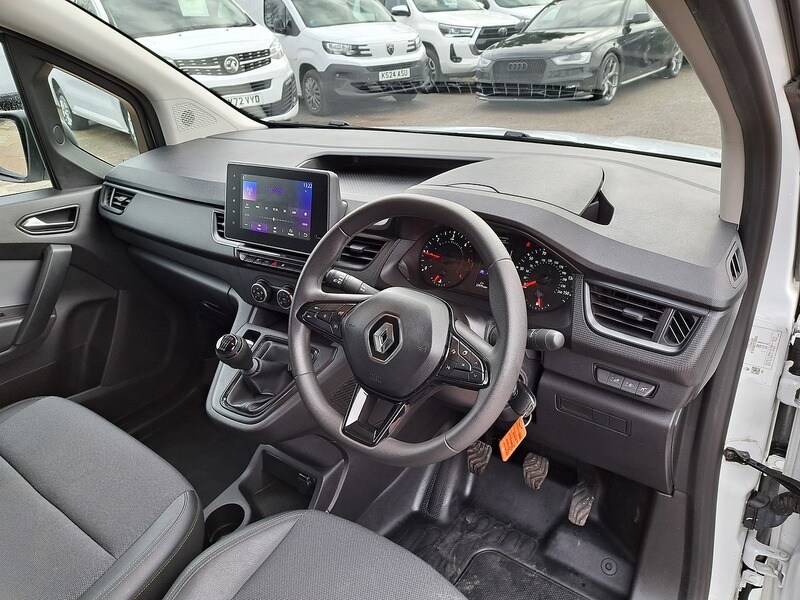 Used Renault Kangoo 2024 for sale - 77231266: Photo 3