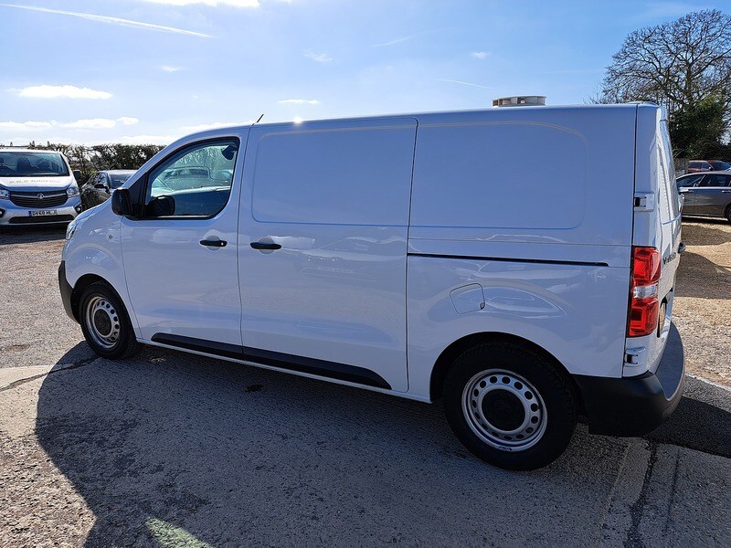 Used Vauxhall Vivaro 2022 for sale - 77477889: Photo 29