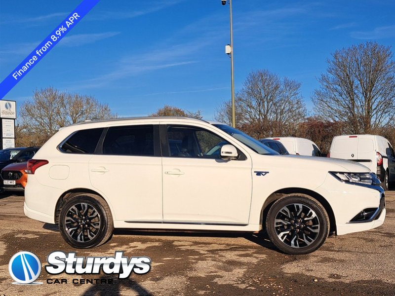 Used Mitsubishi Outlander 2018 for sale - 77452567: Photo 1