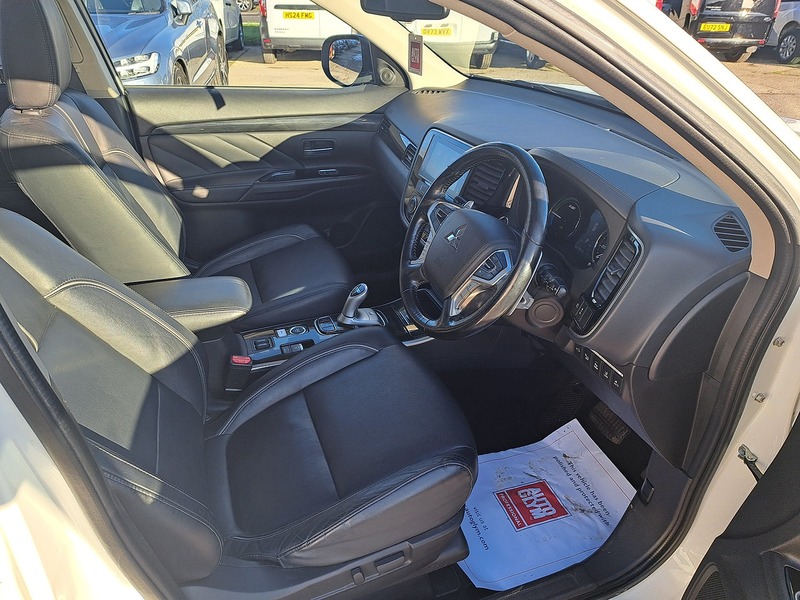 Used Mitsubishi Outlander 2018 for sale - 77452567: Photo 13