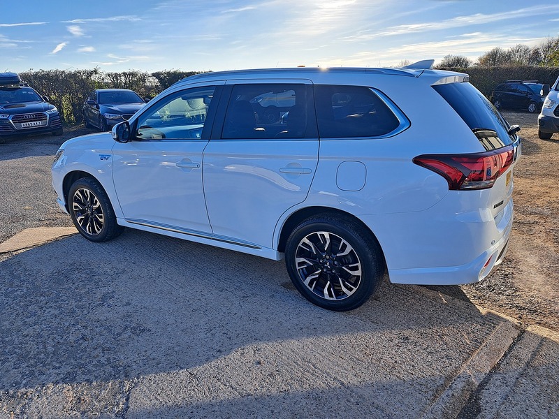 Used Mitsubishi Outlander 2018 for sale - 77452567: Photo 25