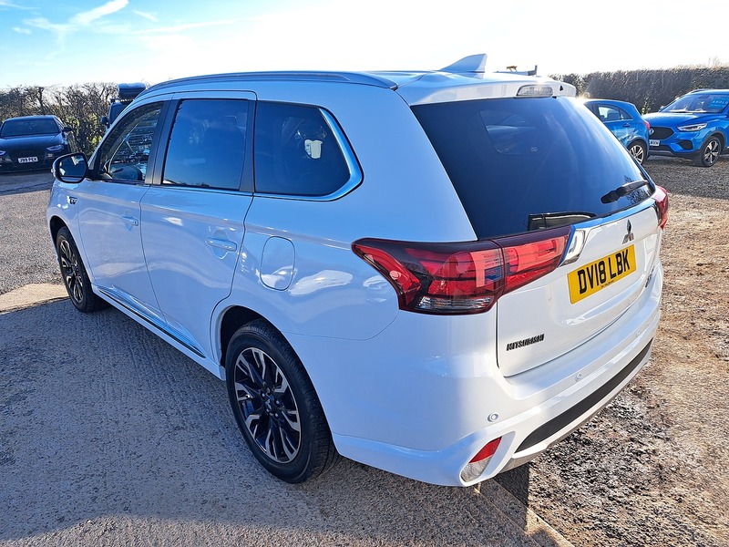 Used Mitsubishi Outlander 2018 for sale - 77452567: Photo 27