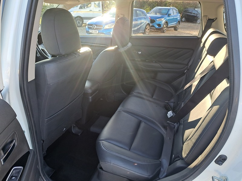 Used Mitsubishi Outlander 2018 for sale - 77452567: Photo 28