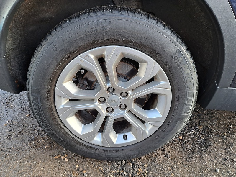 Used Land Rover Discovery Sport 2021 for sale - 77247300: Photo 11