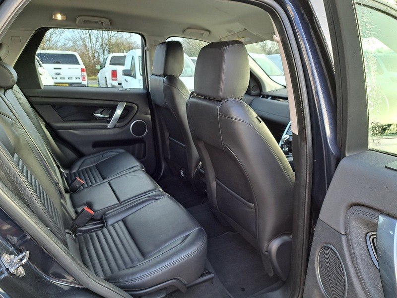 Used Land Rover Discovery Sport 2021 for sale - 77247300: Photo 15