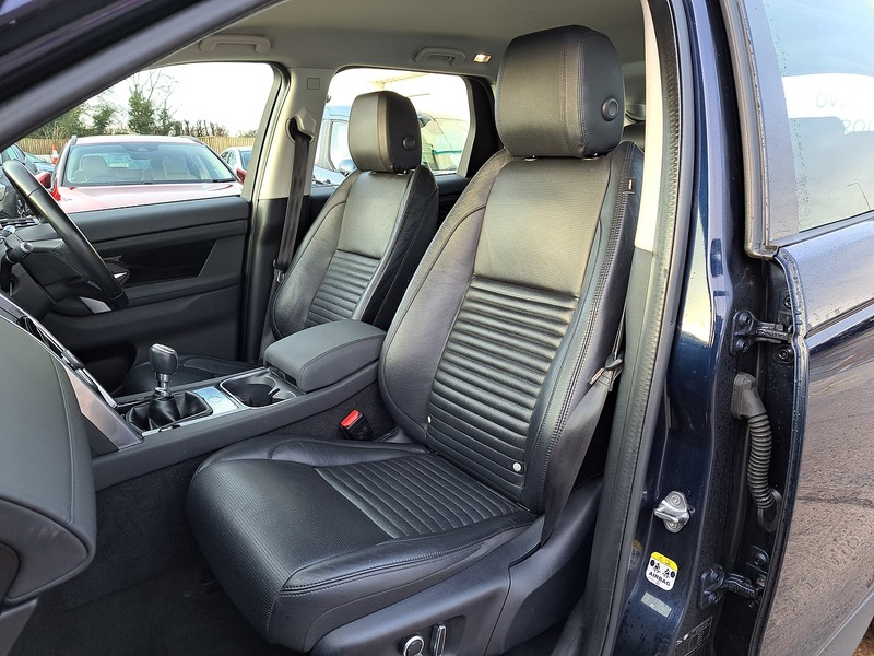 Used Land Rover Discovery Sport 2021 for sale - 77247300: Photo 25