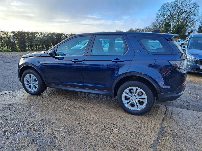 Used Land Rover Discovery Sport 2021 for sale - 77247300: Photo 30