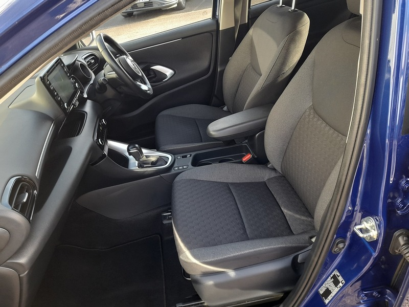 Used Toyota Yaris 2022 for sale - 77502655: Photo 17