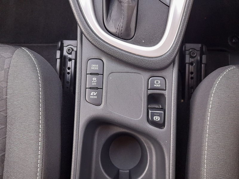 Used Toyota Yaris 2022 for sale - 77502655: Photo 29