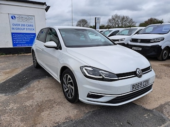 Used Volkswagen Golf 2019 for sale - 78605484: Photo