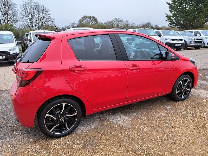 Used Toyota Yaris 2016 for sale - 77803218: Photo 10