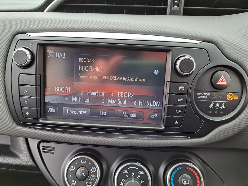 Used Toyota Yaris 2016 for sale - 77803218: Photo 4