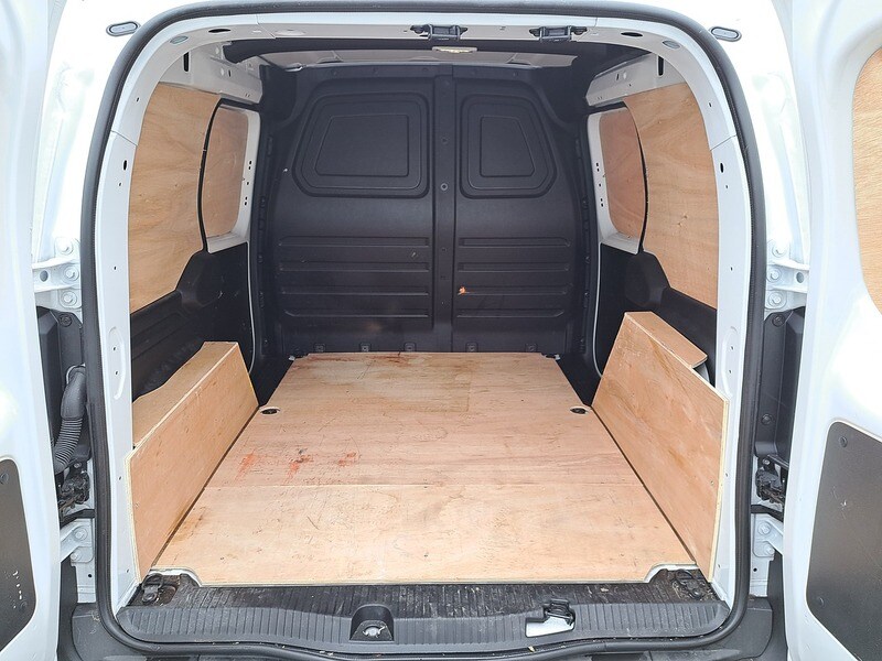 Used Renault Kangoo 2024 for sale - 77231268: Photo 15