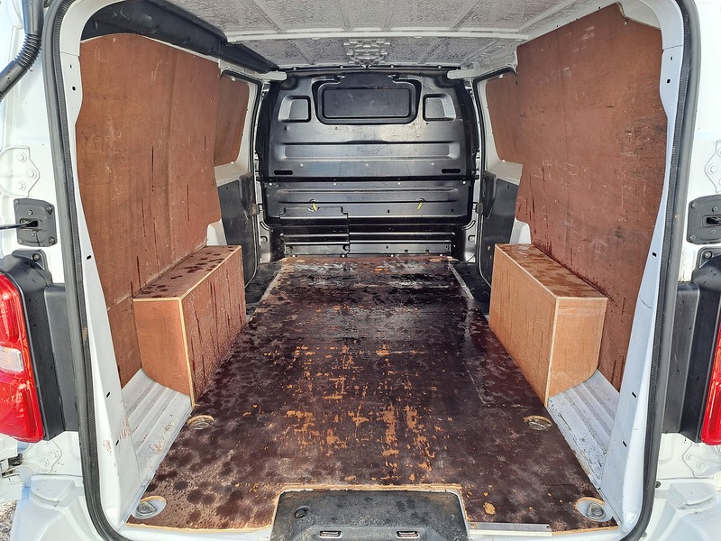 Used Vauxhall Vivaro 2022 for sale - 77231307: Photo 17