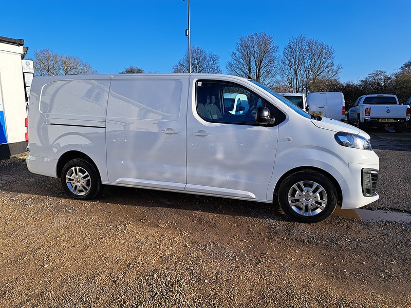 Used Vauxhall Vivaro 2022 for sale - 77231307: Photo 6