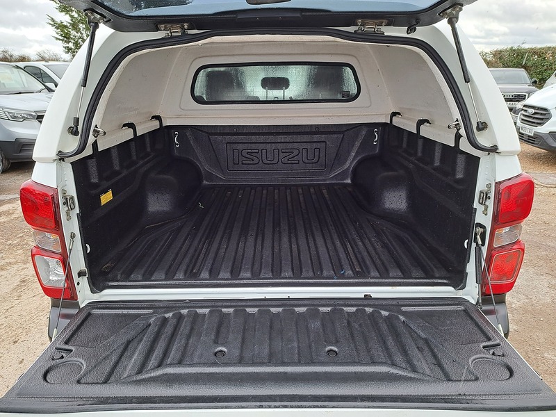 Used Isuzu D-Max 2023 for sale - 77502657: Photo 19