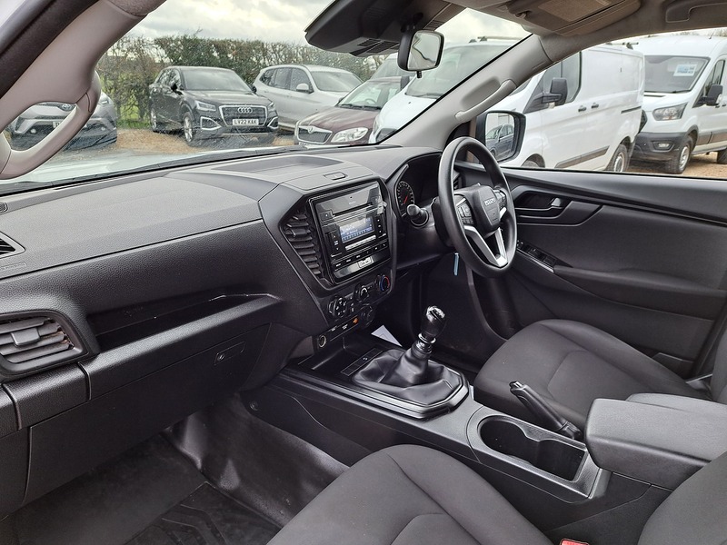Used Isuzu D-Max 2023 for sale - 77502657: Photo 21