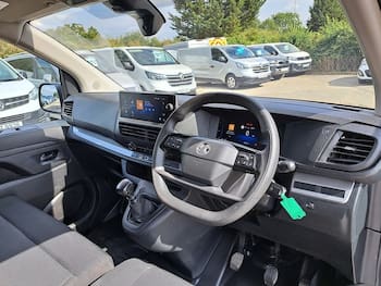 Used Vauxhall Vivaro 2024 for sale - 79696072: Photo