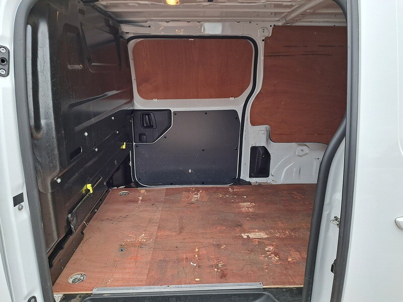 Used Vauxhall Vivaro 2022 for sale - 77231289: Photo 27