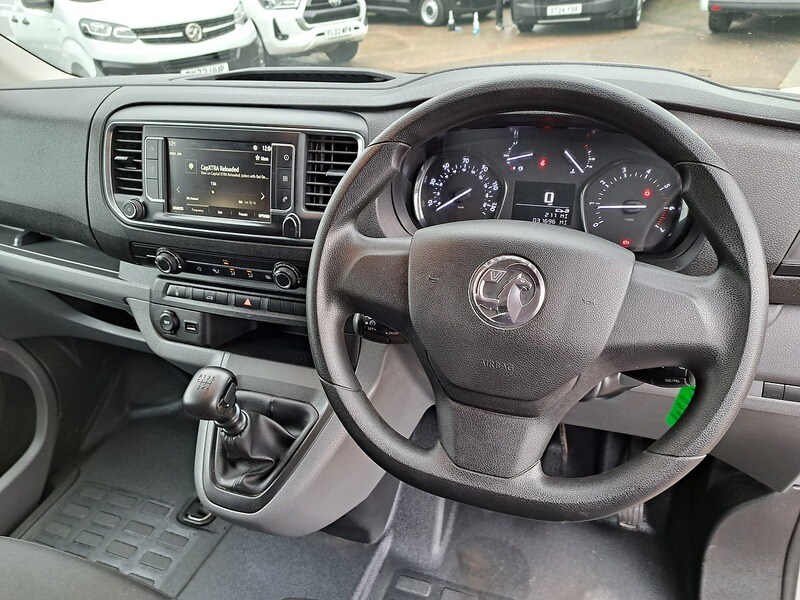 Used Vauxhall Vivaro 2022 for sale - 77231289: Photo 31