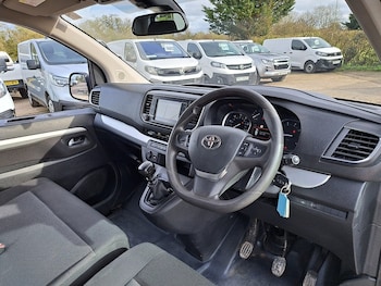 Used Toyota PROACE CITY Verso 2021 for sale - 78887953: Photo
