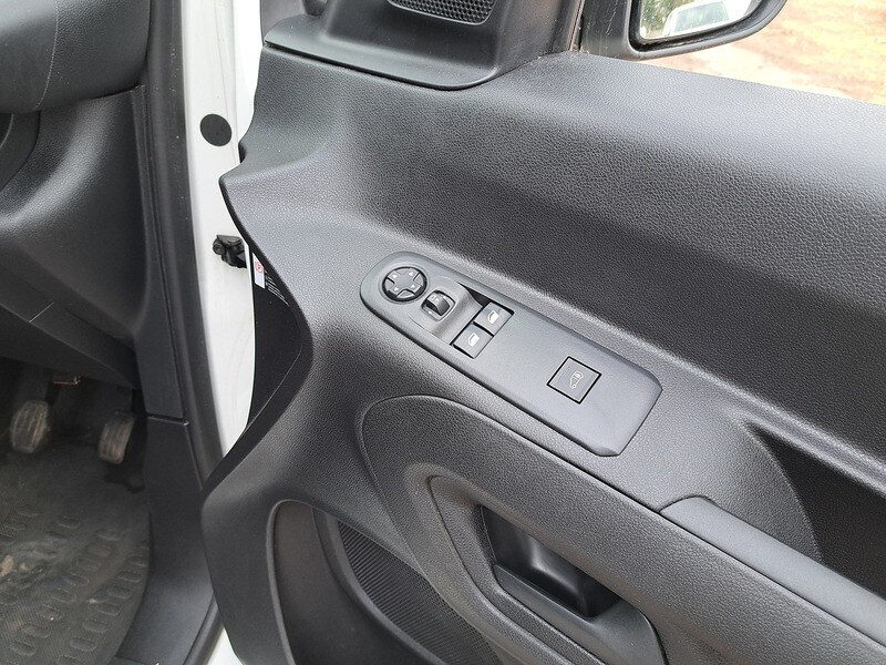Used Peugeot Partner 2021 for sale - 77475637: Photo 25