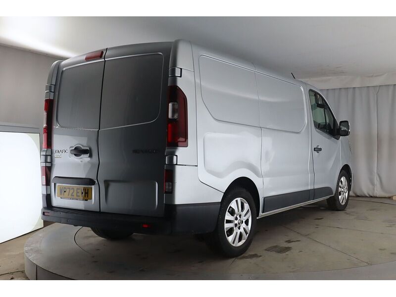 Used Renault Trafic 2022 for sale - 77303185: Photo 2