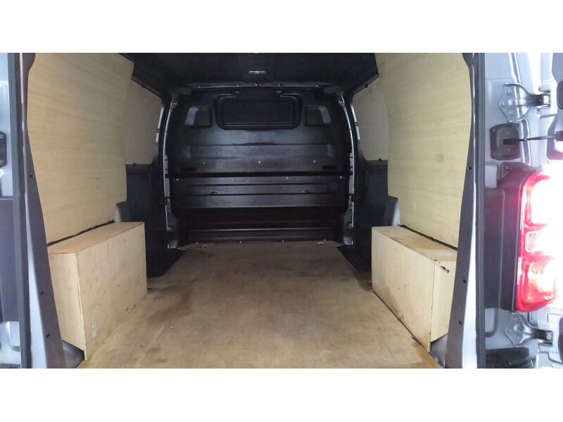 Used Vauxhall Vivaro 2022 for sale - 77681351: Photo 14