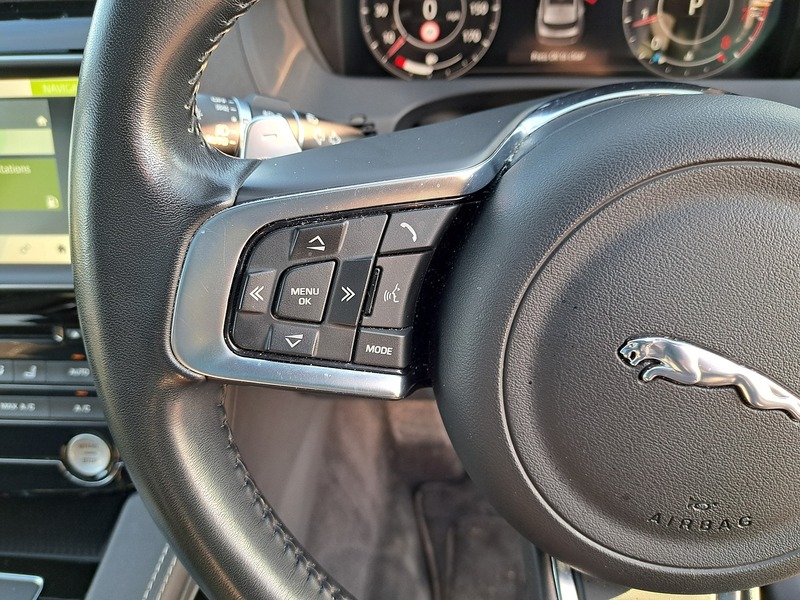 Used Jaguar F-Pace 2020 for sale - 77609536: Photo 22