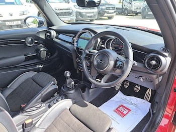 Used MINI Hatch 2021 for sale - 78712099: Photo