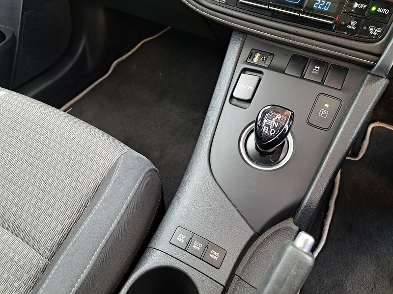 Used Toyota Auris 2018 for sale - 77873273: Photo 38