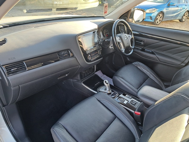 Used Mitsubishi Outlander 2018 for sale - 77231273: Photo 18