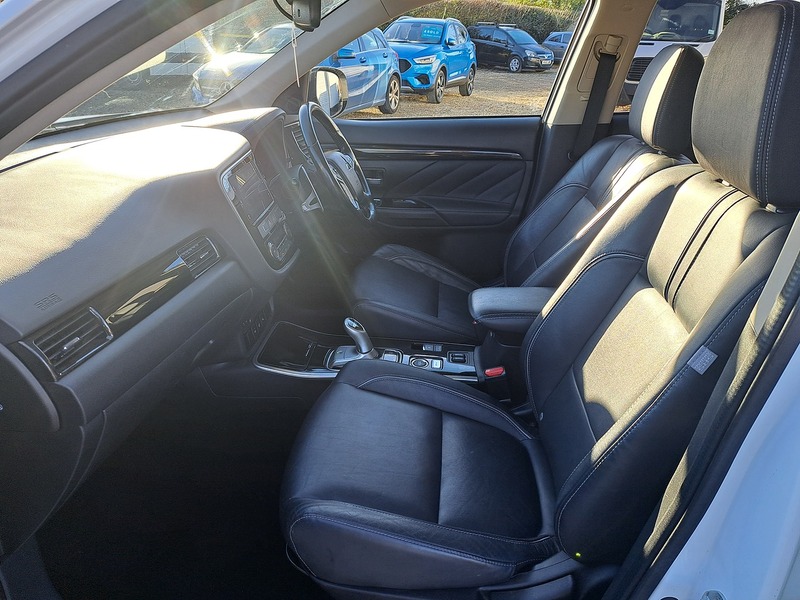 Used Mitsubishi Outlander 2018 for sale - 77231273: Photo 22