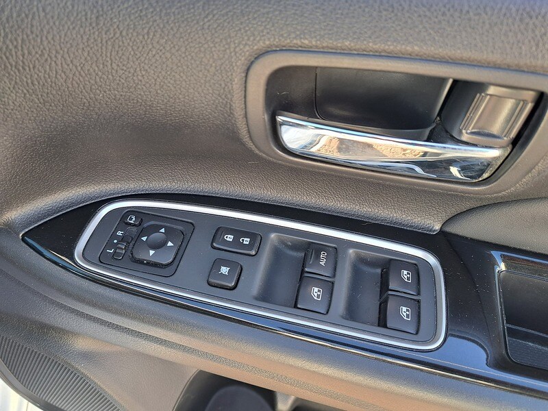 Used Mitsubishi Outlander 2018 for sale - 77231273: Photo 29